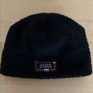 Skida High Pile Fleece Hat